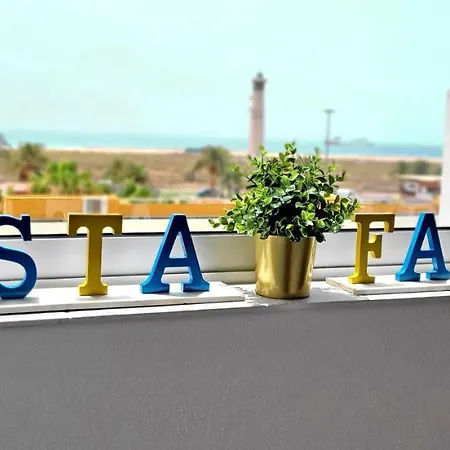 Vista Faro In * モロ・デル・ハブレ